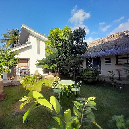 Tokerau Tahiti Pirae Exterior foto